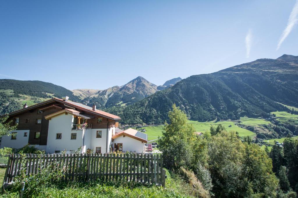 Hotel Cuntera Curaglia Ngoại thất bức ảnh
